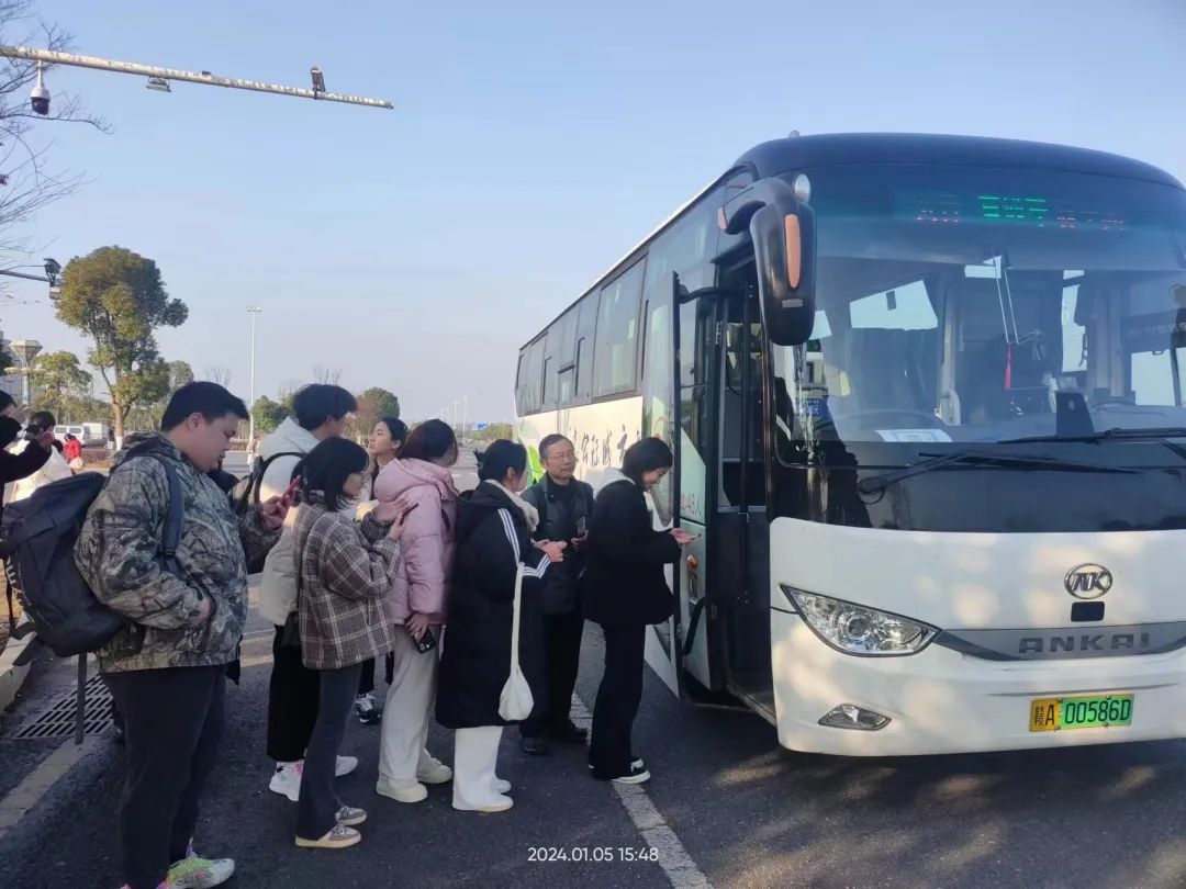 都市城際公交：共青至滕王閣景區直通車開通啦！